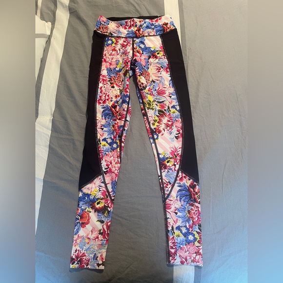 Victoria’s Secret x Mary Katrantzou 2018 Total Knockout Tight legging Sz S - Picture 1 of 3